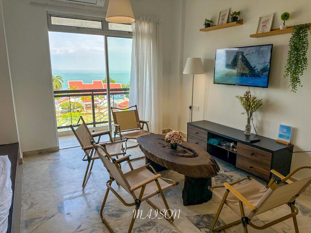 Laguna Seaview Pd By Maison Port Dickson